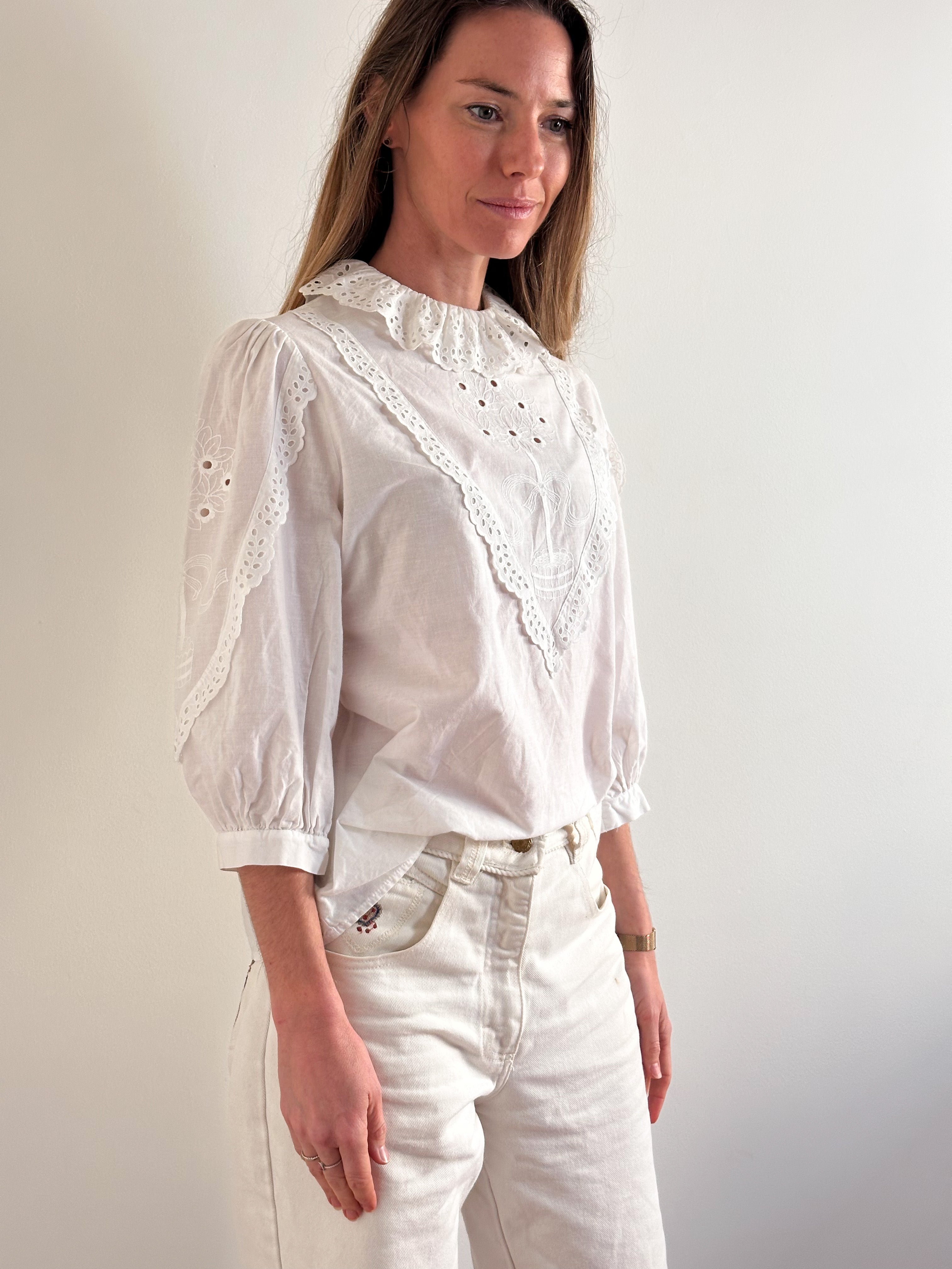 Romantic Eyelet Embroidery Blouse