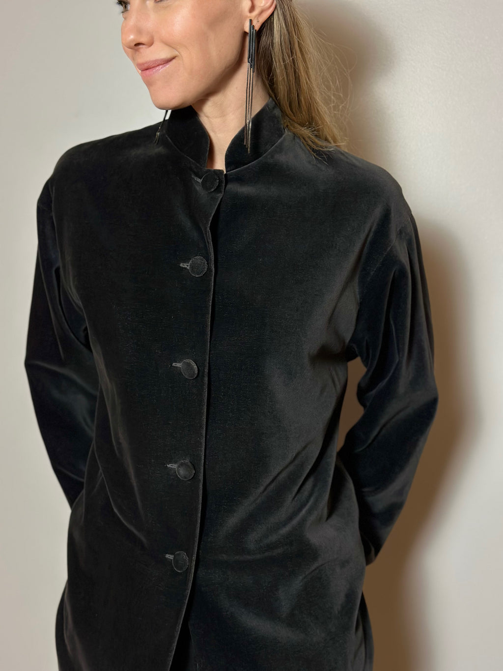 Minimalist Velvet Mandarin Collar Jacket